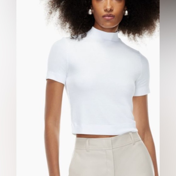 Babaton Tops - Babaton Gonzalo Hip T-Shirt